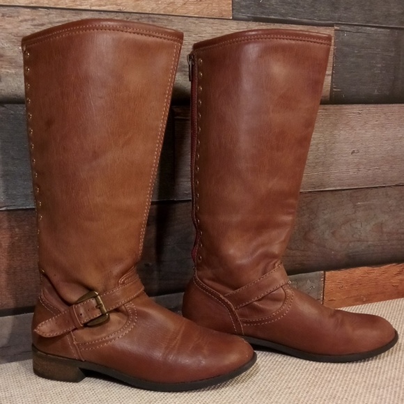 Steve Madden Other - Steve Madden Girls Boots Size 4